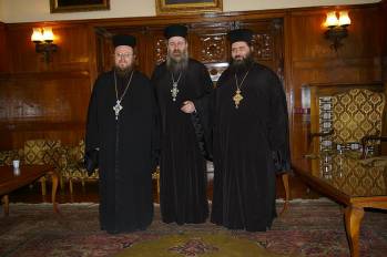 trimata episkopi