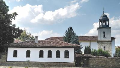 Smyadovo church complex