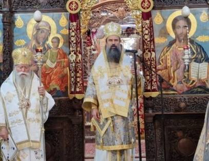 patriarh daniil oglavi liturgiyata za praznika na ikonata na sv 696x392