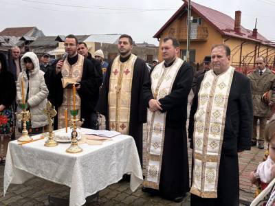 2025 12 01 21 19 42 839