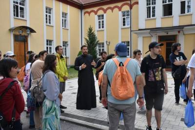 SDS 9727