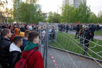 v ekaterinburge zaderzhali 26 uchastnikov protestov protiv hrama v skvere 292733 