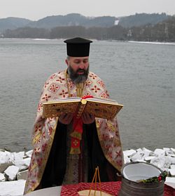 О. Виктор
