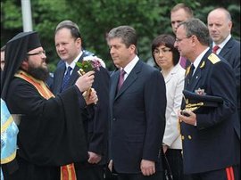 в. 