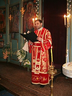 Ангел Младенов