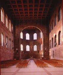 интериор на базиликата